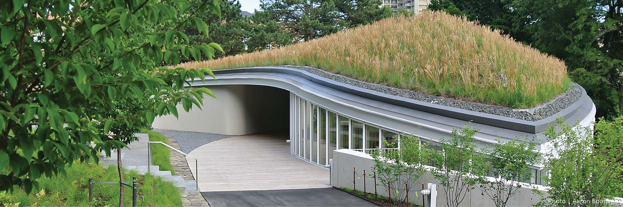 BrooklynBotanicGarden_VisitorCenter_05_byAaronBooher_Crop_Credit
